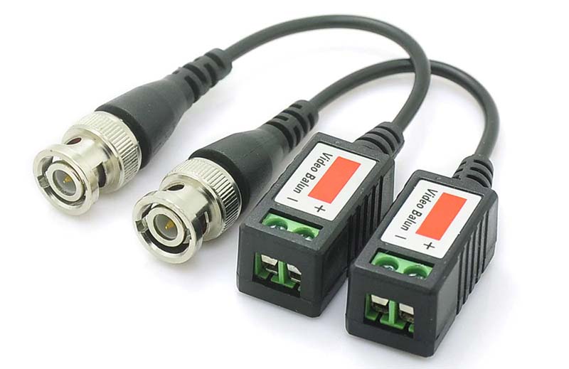 VIDEO BALUN AND POWER
